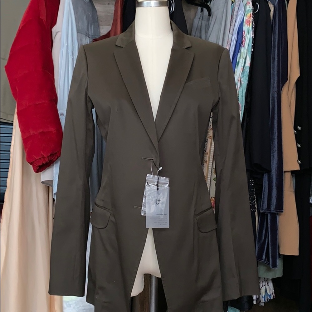 Uniqlo olive green blazer